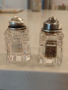 WOLFENDER Clear Crystal Salt and Pepper Shakers with STERLING Silver Tops - EUC